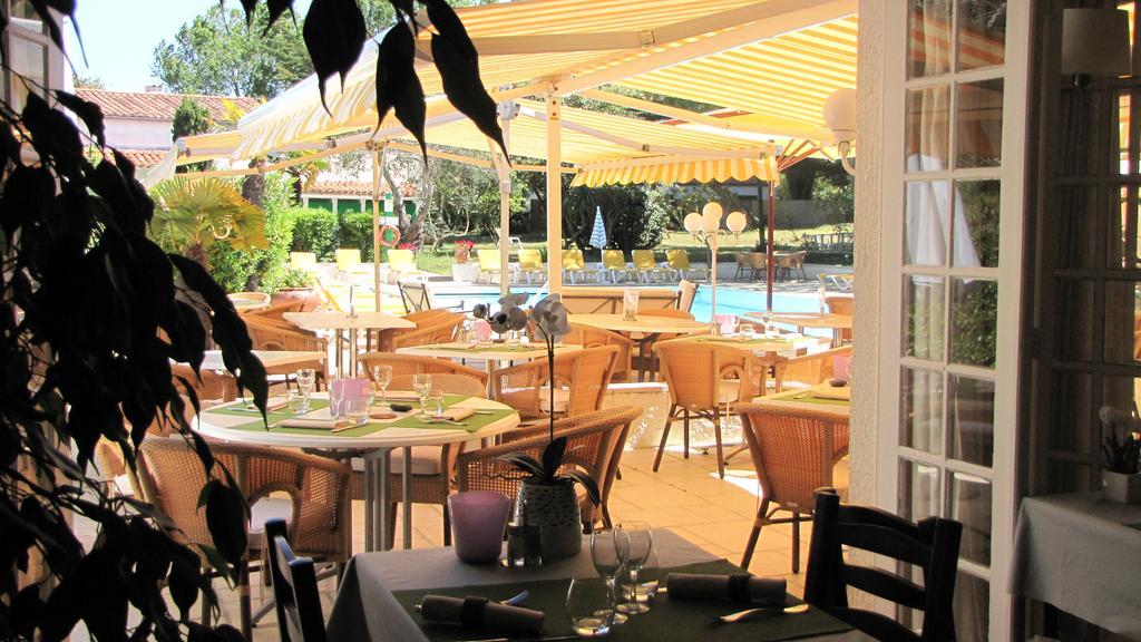 Hotel Les Gollandieres Ле-Буа-Плаж-ан-Ре Экстерьер фото
